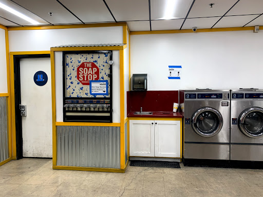 Laundromat «Pine Plaza Laundry», reviews and photos, 16312 Arrow Blvd, Fontana, CA 92335, USA
