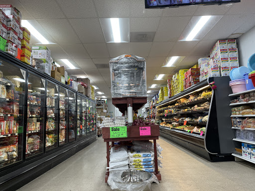 Grocery Store «Mt Everest Grocery LLC», reviews and photos, 6835 Loch Raven Blvd, Baltimore, MD 21286, USA