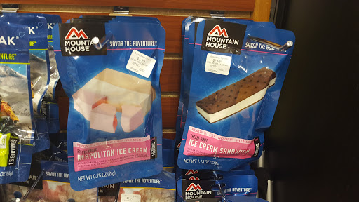 Outdoor Sports Store «Mountain Sports», reviews and photos, 2025 W Pioneer Pkwy, Arlington, TX 76013, USA
