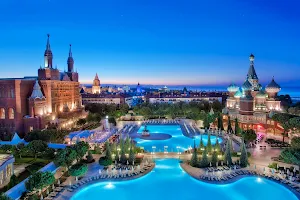 Kremlin Palace image