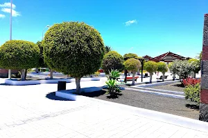 Plaza De Santa Elena image