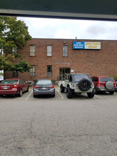 Auto Body Parts Supplier «Auto Parts Outlet», reviews and photos, 128 York Ave, Randolph, MA 02368, USA