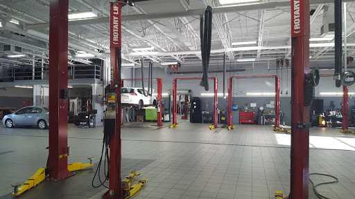 Nissan Dealer «Airport Nissan of Cleveland», reviews and photos, 13930 Brookpark Rd, Cleveland, OH 44135, USA