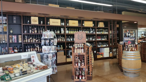 Wine Store «Bacchus Wine Shop by Quinton Jay», reviews and photos, 25 Hillcrest Blvd, Millbrae, CA 94030, USA