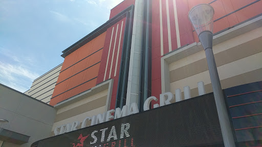 Movie Theater «Star Cinema Grill», reviews and photos, 702 Baybrook Mall, Friendswood, TX 77546, USA