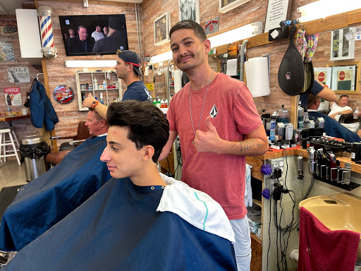 Barber Shop «Silver Clipper Barber Shop», reviews and photos, 512 21st St, Vero Beach, FL 32960, USA