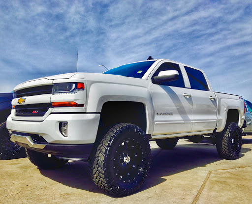 Truck Dealer «Truckmasters Truck & Car Sales», reviews and photos, 3152 E Bell Rd, Phoenix, AZ 85032, USA