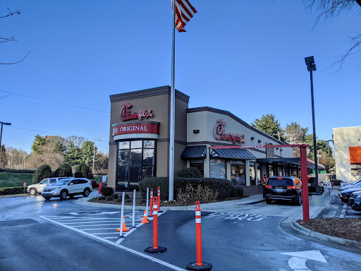 Shopping Mall «Thruway Shopping Center», reviews and photos, 300 S Stratford Rd, Winston-Salem, NC 27103, USA