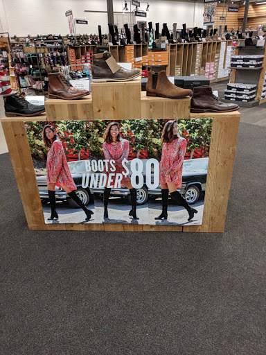 Shoe Store «DSW Designer Shoe Warehouse», reviews and photos, 7616 Farm to Market 1960 Rd W, Houston, TX 77069, USA