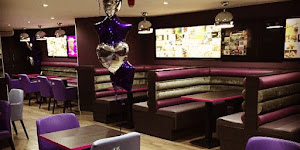 Treatz Luton Dessert Parlour