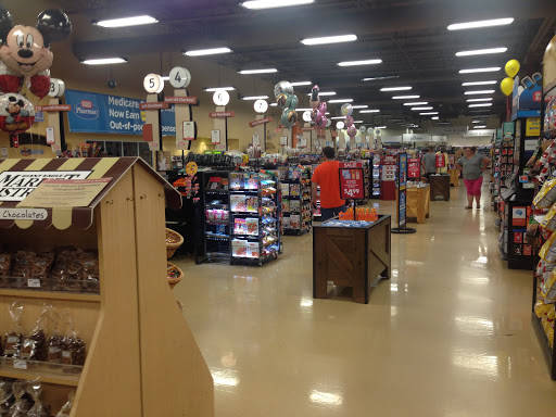 Supermarket «Giant Eagle Supermarket», reviews and photos, 420 E Waterfront Dr, Homestead, PA 15120, USA