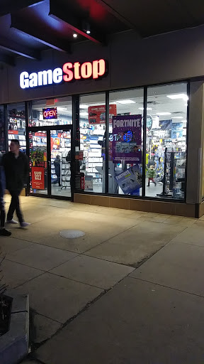 Video Game Store «GameStop», reviews and photos, 3 Xavier Dr, Yonkers, NY 10704, USA