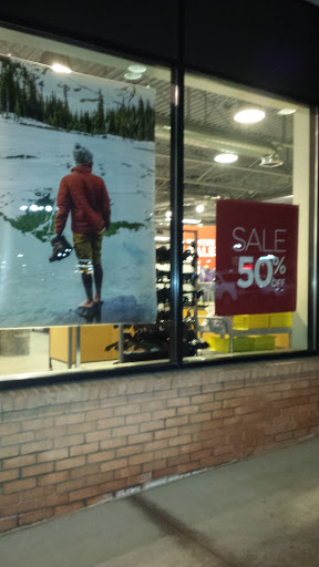 Outdoor Sports Store «Eastern Mountain Sports», reviews and photos, 3349 Monroe Ave, Rochester, NY 14618, USA
