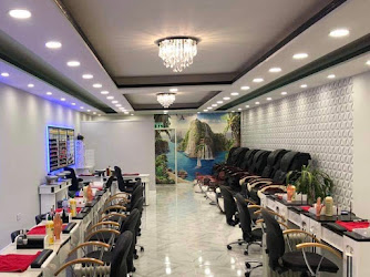 Fashion Nail Salon Ltd