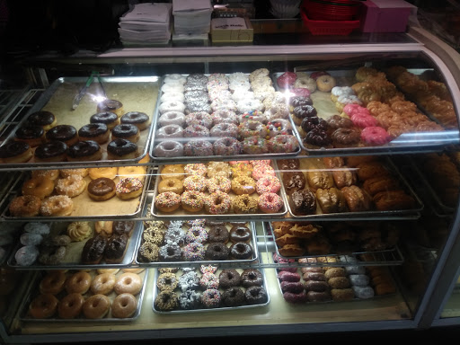 Donut Shop «Happy Donuts», reviews and photos, 940 San Pablo Ave, Albany, CA 94706, USA