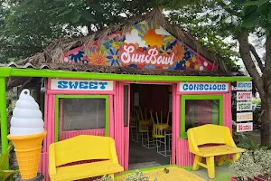 Sunbowl Cafe & Matcha Bar image