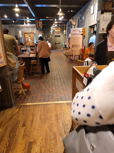 American Restaurant «Cracker Barrel Old Country Store», reviews and photos, 716 N Campbell Station Rd, Farragut, TN 37934, USA