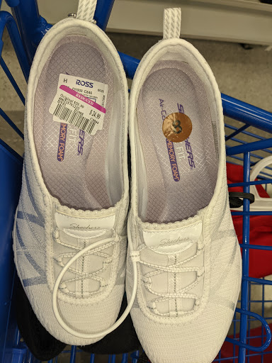 Shopping Mall «Foxcroft Towne Center at Martinsburg», reviews and photos, 800 Foxcroft Ave, Martinsburg, WV 25401, USA