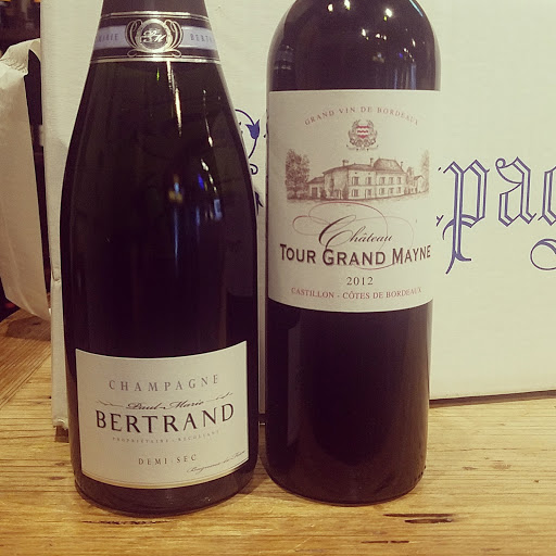 Liquor Store «1001 Wine & Spirits», reviews and photos, 1001 Ross Ave Suite 100, Dallas, TX 75202, USA