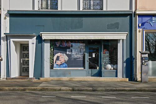KI NAILS - Centre de formation & Shop à Brest