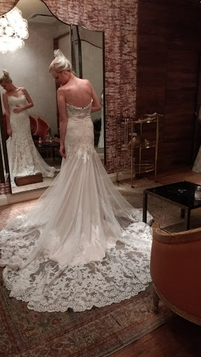 Bridal Shop «BHLDN», reviews and photos, 8 E Walton St, Chicago, IL 60611, USA