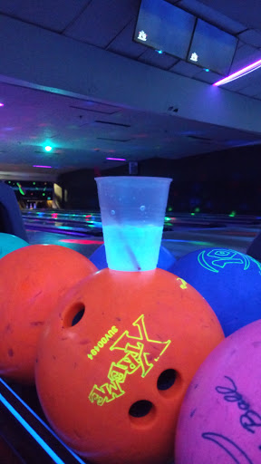 Bowling Alley «Paradise Lanes», reviews and photos, 790 Yonkers Ave, Yonkers, NY 10704, USA