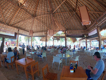 Buho’s Beach Bar & Restaurant - Carlos Lazo 1, Centro - Supmza. 001, 77400 Isla Mujeres, Q.R., Mexico