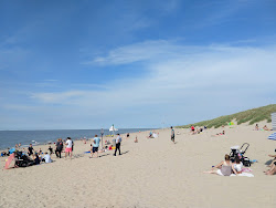 Bredene plajı'in fotoğrafı düz ve uzun ile birlikte