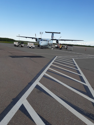 Avis Car Rental, Aéroport international du Grand Moncton, 777 Aviation Ave, Dieppe, NB E1A 7Z5, Canada, 