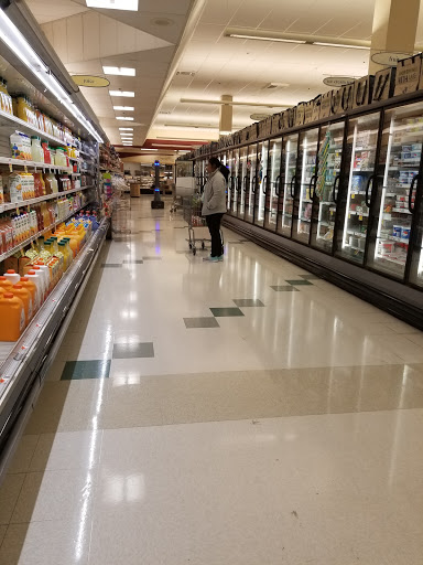 Supermarket «Super Stop & Shop», reviews and photos, 204 Garfield Ave, Cranston, RI 02901, USA