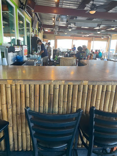 Bar & Grill «Paradise Key Dockside Bar & Grill», reviews and photos, 165 Cove Harbor N, Rockport, TX 78382, USA
