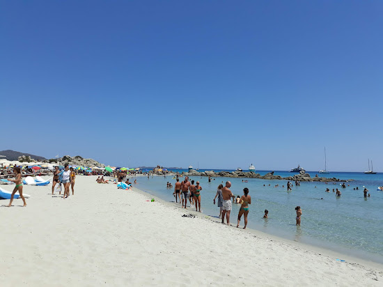 Porto Giunco Plajı
