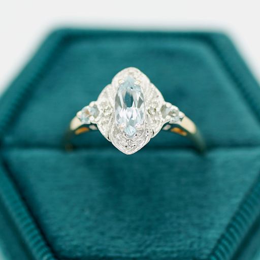 Pawn Shop «Virginia Beach Pawn and Jewelry», reviews and photos, 829 Lynnhaven Pkwy #111, Virginia Beach, VA 23452, USA