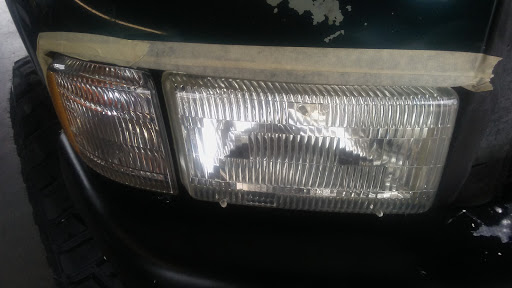 Oil Change Service «Star Lube Auto Express Care», reviews and photos, 101 N 10th St, Independence, KS 67301, USA