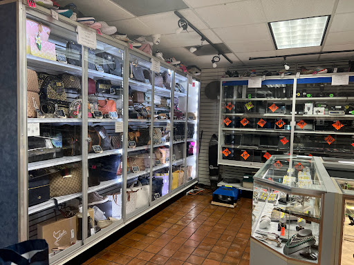 Pawn Shop «Sunbelt Pawn», reviews and photos, 337 FM 1960, Houston, TX 77090, USA