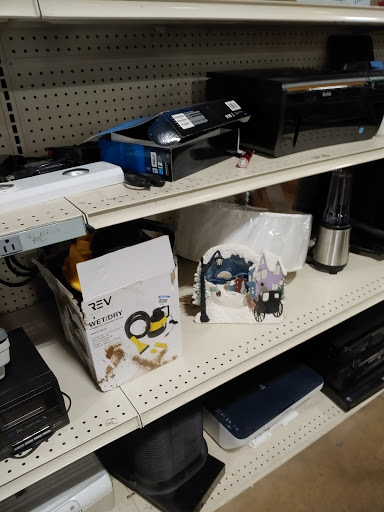 Non-Profit Organization «Goodwill Store», reviews and photos, 193 Avon Village Dr, Avon, IN 46123, USA