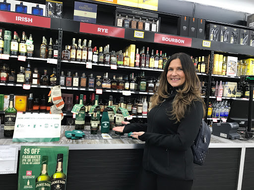 Liquor Store «Liquor City USA», reviews and photos, 965 Richmond Ave # F, Staten Island, NY 10314, USA