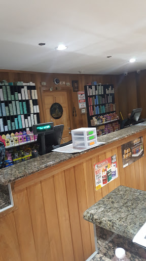 Tobacco Shop «Geronimo Smoke Shop», reviews and photos, 10 Squaw Ln, Mastic, NY 11950, USA