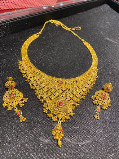 Jeweler «Punjab Jewelers», reviews and photos, 118-2 101st Ave, South Richmond Hill, NY 11419, USA