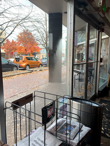 Coffee Shop «The PourHouse Cafe», reviews and photos, 314 E Kirkwood Ave, Bloomington, IN 47408, USA