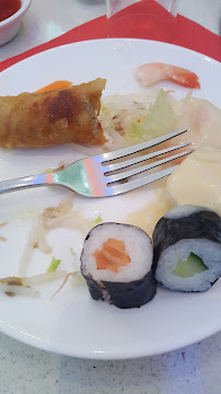 Sushi du Restaurant de type buffet Royal Chine 裕龙大酒楼 à Claye-Souilly - n°4