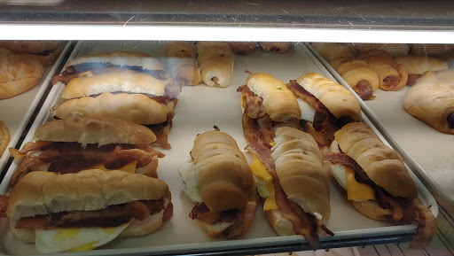 Donut Shop «Fresh & Best Donuts», reviews and photos, 5214 Bellaire Blvd, Bellaire, TX 77401, USA