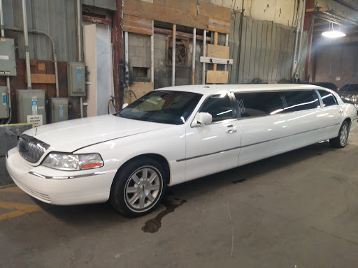 Montreal Lux Limousine