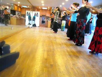 Flamenco Romántico Academy of Gypsy Flamenco Arts