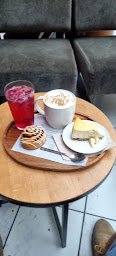 Photo n°65 de Starbucks Rives d'Arcins à Bègles ()