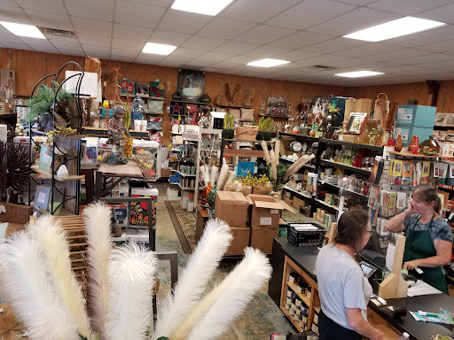 Plow & Hearth Outlet