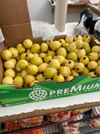 Produce Market «La Fiesta Produce Market», reviews and photos, 1771 7th Ave, Olivehurst, CA 95961, USA