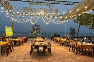 Nhà hàng Biển Xanh Thiên Cầm image