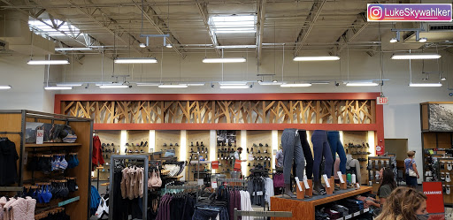 Camping Store «REI», reviews and photos, 8490 Castleton Corner Dr, Indianapolis, IN 46250, USA