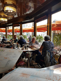 Atmosphère du Restaurant servant du couscous Chez Bébert à Paris - n°5